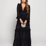 Vestido Longo Bordado Perfurado Decote Em Bico