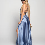 Robe glamour avec fente latérale et liens