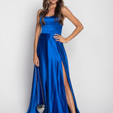 Robe glamour avec fente latérale et liens