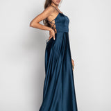 Robe glamour avec fente latérale et liens