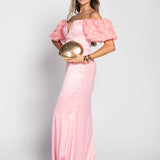 Robe en satin avec manches en relief de roses