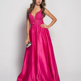 Robe glamour brodée à paillettes