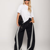 Calça Ti.Amo De Felpa Três Listras