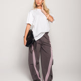 Calça Ti.Amo De Felpa Três Listras