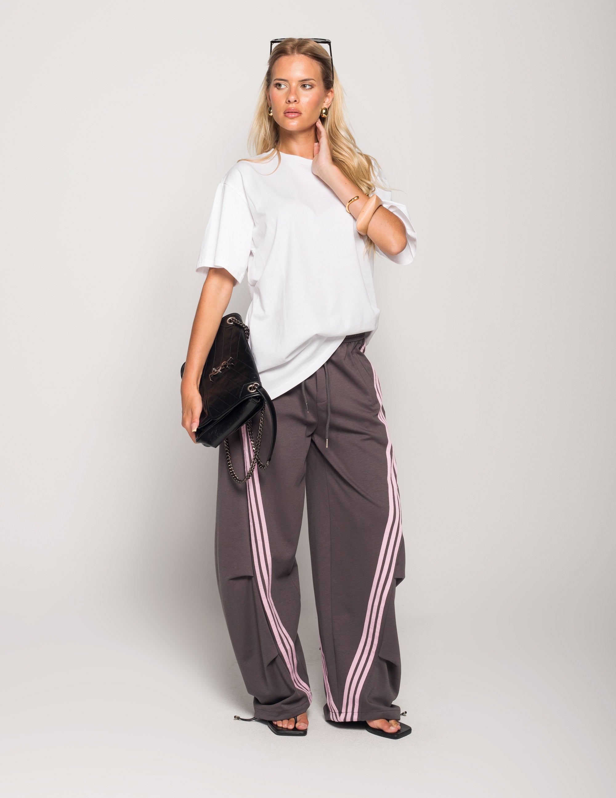 Calça Ti.Amo De Felpa Três Listras
