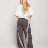 Calça Ti.Amo De Felpa Três Listras