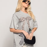 T-Shirt Ti.Amo Laços Aplicados