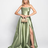 Vestido Longo Glamour Decote Drapeado Detalhe Missangas