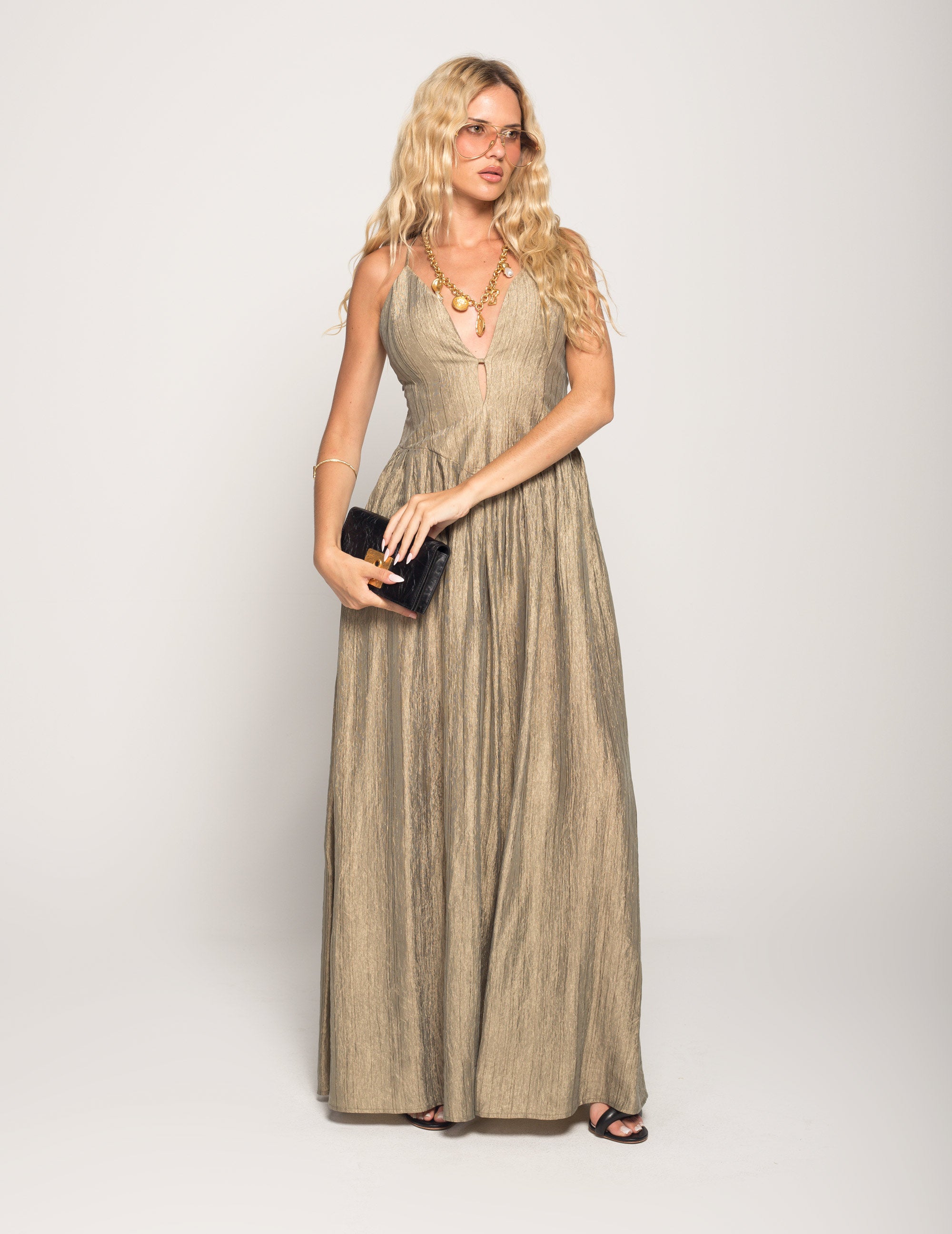 Vestido Ti.Amo Longo Risca Diplomática Decote Glamour