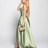 Vestido Longo Glamour Decote Drapeado Detalhe Missangas