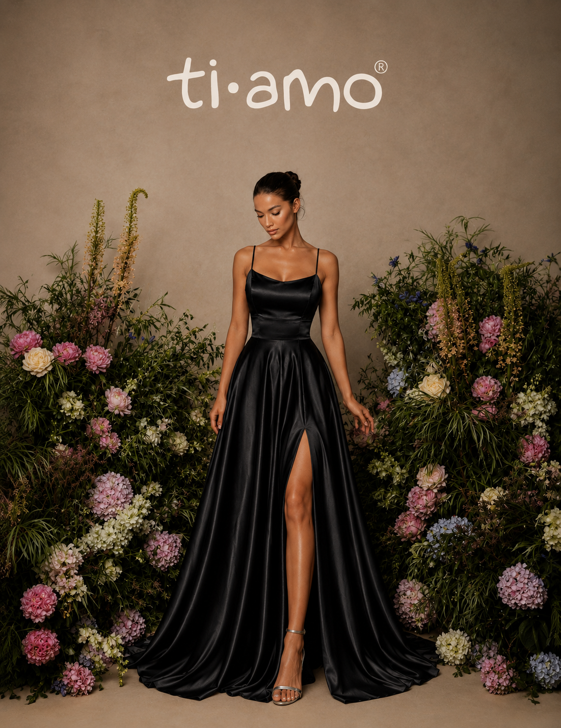 Glamour Dress with Side Slit and Ties