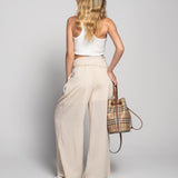 Calça Ti.Amo Acetinada Com Pregas