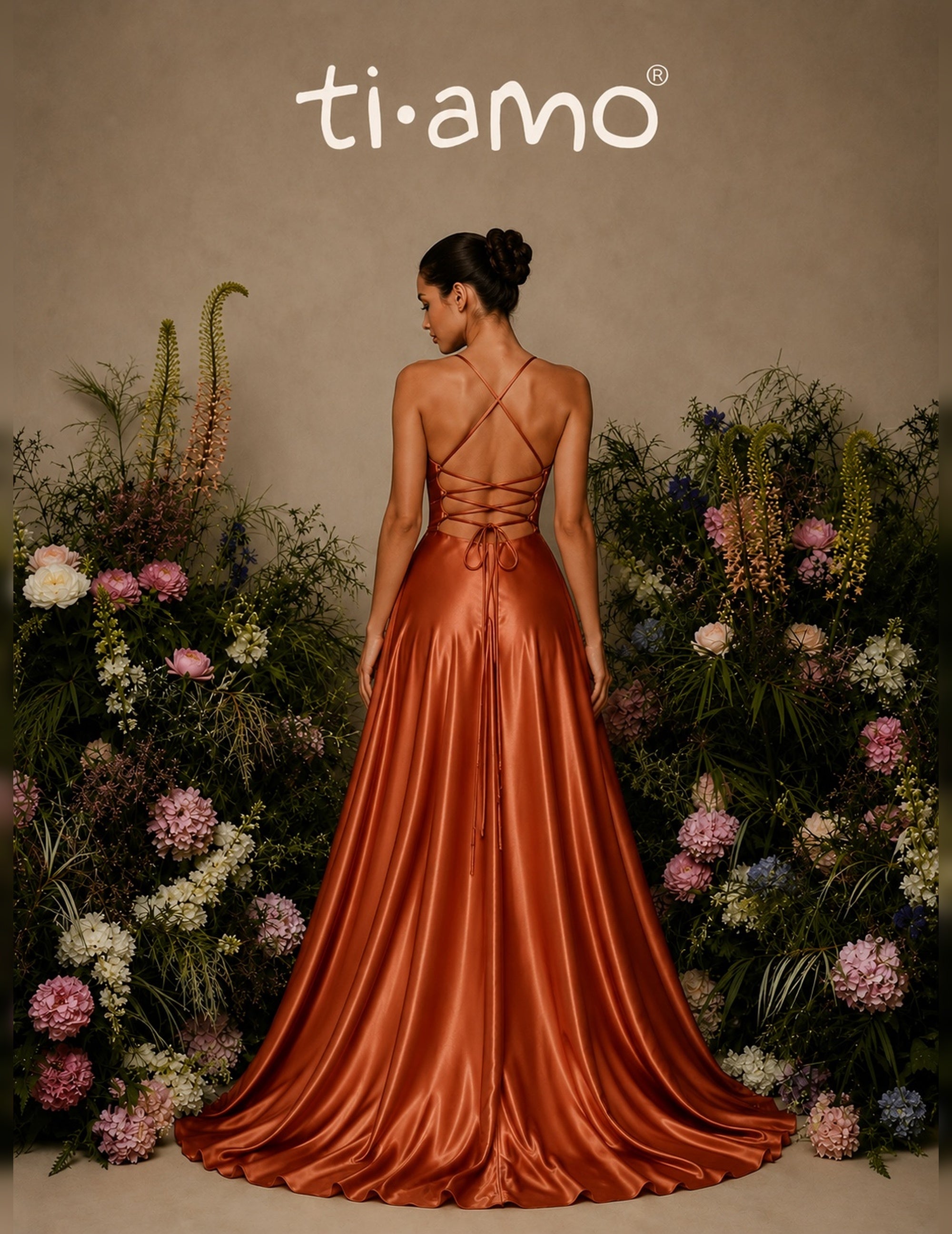 Glamour Dress with Side Slit and Ties