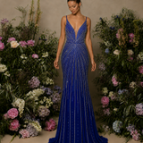 Vestido Longo Glamour Strass Bidimensional Com Abertura Lateral