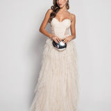 Robe longue en tulle avec bonnets